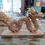 Rồng Nằm Đá Cẩm Thạch Vàng