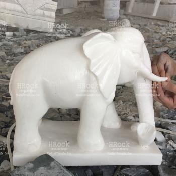 Voi Đá Tự Nhiên Điêu Khắc