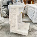Bàn Thờ Ông Địa Đá Trắng Sang Trọng