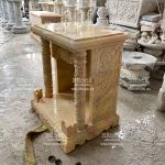 Bàn Thờ Ông Địa Đá Màu Vàng