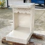 Bàn Thờ Ông Địa Đá Màu Trắng tự nhiên đẹp sang và bền chắc
